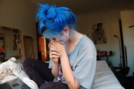 Kék hajszín - merész kísérlet a fiatal és merész