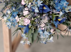 Papír virágok az esküvőn
