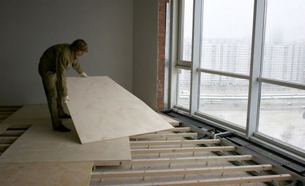 Befejezve a padló és a befejező kezüket a házban fotó, anyag, padló lehetőség (fotó) Befejezve a padló és a befejező kezüket a házban fotó, anyag, padló lehetőségeket
