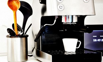 Házi kávé likőr kávé likőr receptek otthon, és hogyan lehet a kávé