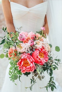 Florists részletesen bazsarózsa esküvői