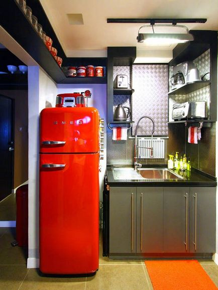 Hol és hogyan kell tenni egy hűtőszekrény a konyhában fotó