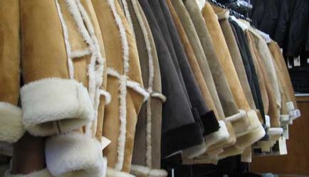 Hogyan tisztítható rövid kabát otthon, természetes és mesterséges