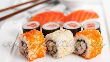 Hogyan csomagolja sushi tekercsek és otthon
