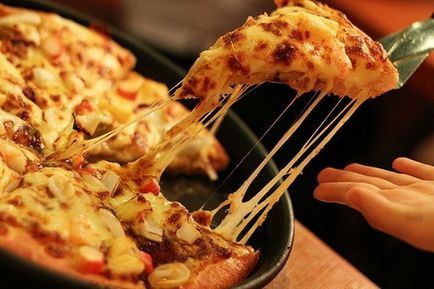 Hogyan kell főzni egy finom pizza a tény, hogy egy olasz étterem a kezét az Ön otthonában!