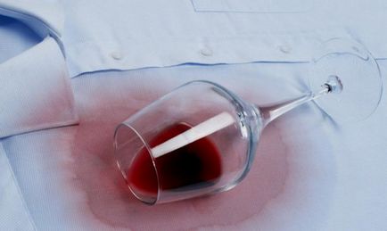Hogyan, hogy a helyszínen a vörösbor, mint portói bor foltok mosni