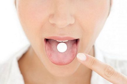 A szájpenész kezelik antibiotikumokkal, mint a nőknél
