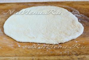 Pie gombával és burgonyával a sütőben, a lépésről lépésre recept fotók