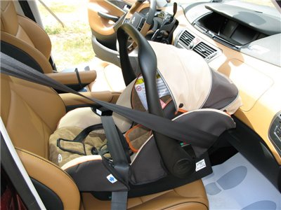 Szabályozás a gyermekek szállítására az autó, mivel 2017 - hogy az ülés szükségszerűen