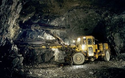 Silver - jellegét és tulajdonságait a fém (ezüst ezüst vonatkozó objektumok) Silver - jellegét és tulajdonságait a fém