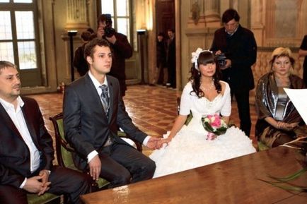 Esküvői Nelly Ermolaeva és Nikita Kuznetsov Slokas