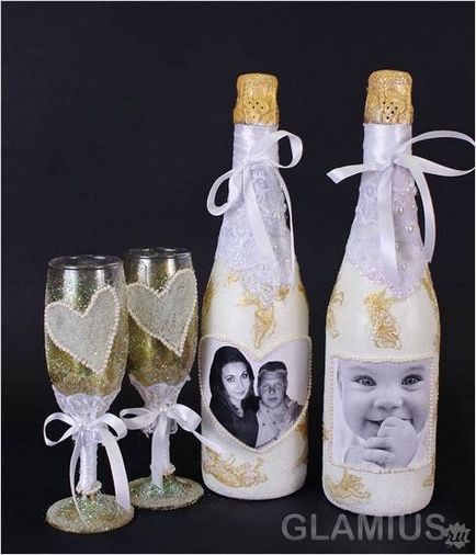 Esküvői pezsgősüveg meg a kezét -, hogyan kell díszíteni egy esküvői pezsgős üveg