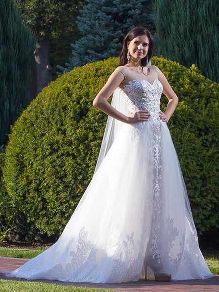 Bridals esküvői ruhák nagykereskedelmi a gyártók Ukrajnában