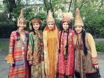 Tatár népviselet (51 fotó) a nők, gyermekek, jelmezek tatárok lányoknak
