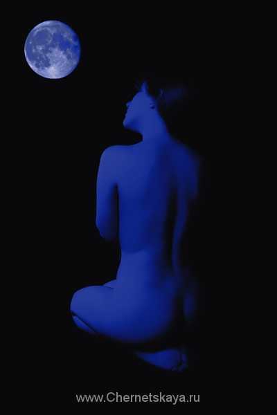 Tatyana Chernetskaya, kék hold, mi ez