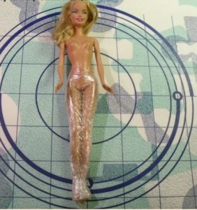 Barbie torta öntött kezével - a legegyszerűbb főzési, menü ötlet