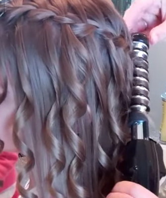 Styling fogók (curling) fotó függőleges és vízszintes hullám a haj, hogyan lehet egy spirál (stack) Styling fogók (curling) fotó függőleges és vízszintes hullám a haj, hogyan lehet spirál