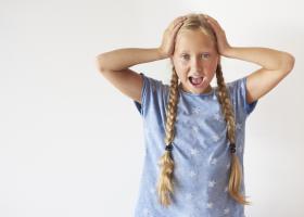 Hysteria a gyermek okoz tüneteket, módon tudják kezelni