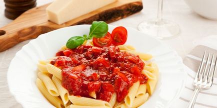 Főzni spagetti szósz - finom receptek lépésről lépésre fotókkal