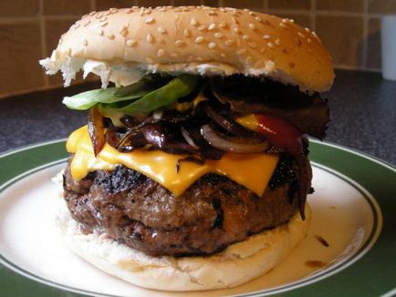 Hogyan készítsünk házi hamburgert receptek, főzéssel és vélemények