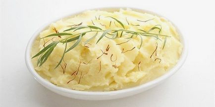 Hogyan készítsünk krumplipürét levegő, finom és csomómentes receptek fotókkal