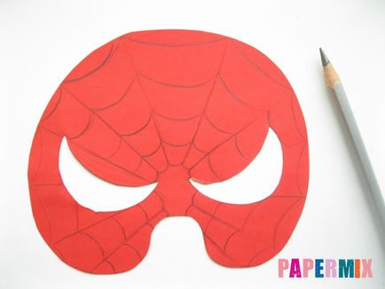 Hogyan készítsünk egy pók ember maszk papír szakaszokban