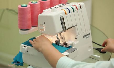 Hogyan válasszuk ki a serger otthoni videó (válassza Overlock otthon) Hogyan válasszuk ki a serger otthoni videó