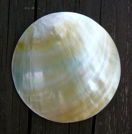 Pearl stone és annak tulajdonságait (fotó)