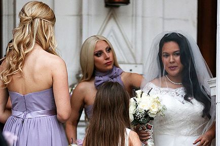Lady Gaga egy esküvőn a New Orleans-barát, pletyka