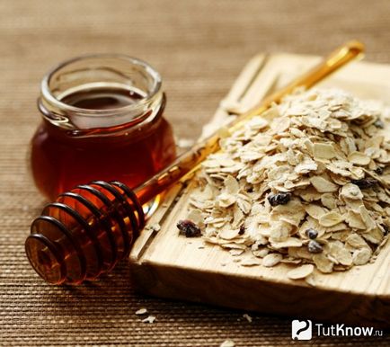 Maszkok a méz arc használat, receptek és főzési