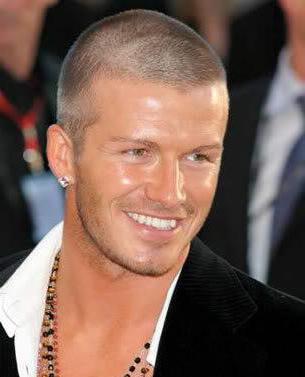 Beckham frizura Hogyan változtassuk meg a stílus a sportoló a korral