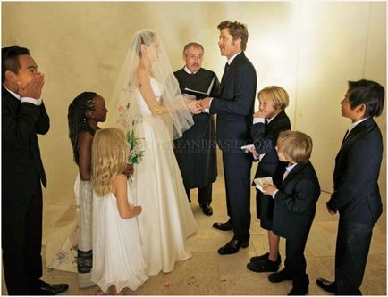 Esküvői Angelina Jolie és Brad Pitt - Fotó Videó