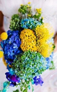 Fényes kék és sárga esküvői
