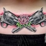 Jelentés tetoválás fegyvert - a jelentése, története, fotók