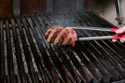 Mi készül steak