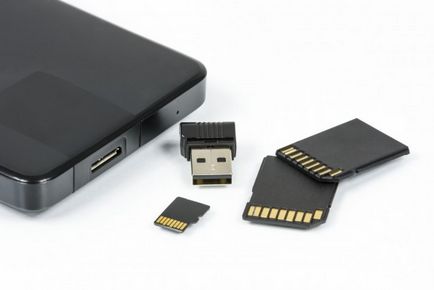 Hogyan lehet visszaállítani a microSD memóriakártya