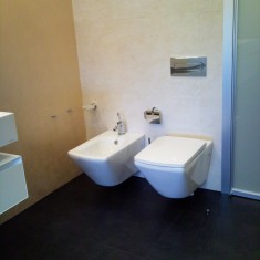 Javítás WC a lakásban