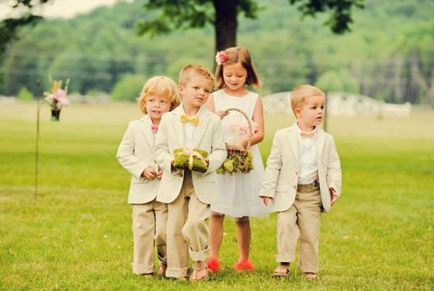 Gyermekek az esküvőn, amely során figyelembe kell venni