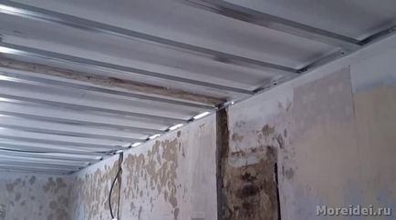 Szakaszai felújítása a konyhában kezével (kéz) Szakaszában javítási konyha saját kezűleg