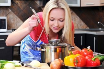 Hogyan lehet megtanulni főzni otthon
