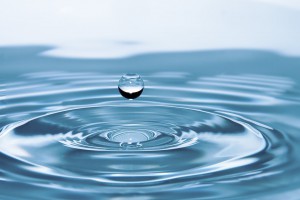 Hogyan tisztítható víz otthon feltételeket, forrásban lévő, fagyasztás, ülepítéssel és más módokon