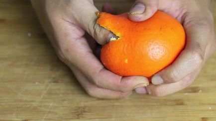 Hogyan meghámozni egy narancsot