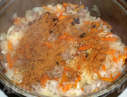 Főzni pilaf sertéshús recept egy fotó