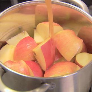 Hogyan készüljünk almalé otthon