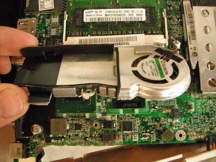 Hogyan szét és tisztítsa meg a port a Acer laptop - lépésről lépésre