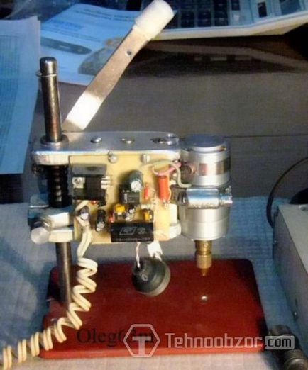 Hogyan készítsünk egy fúrógép (drill) Hogyan készítsünk egy fúrógép