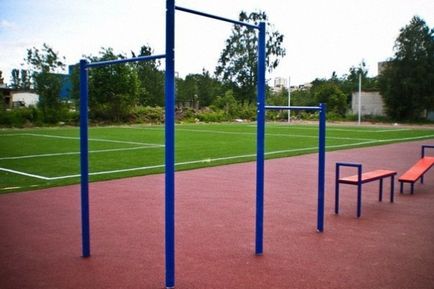 Hogyan növelhető a pull-up a bar (növeli a felhúzó vízszintes sáv) Hogyan növelhető a pull-up a bar