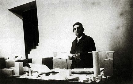Kazimir Malevich - életrajz, fotók, személyes élet, festmények