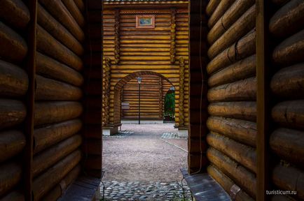 Kolomenskoye - Múzeum-Reserve, egy séta a parkban, Budapest (séta) Kolomenskoye - Múzeum-Reserve, egy séta a parkban, Budapest