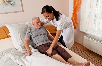 A kezelés a felfekvések ágyhoz kötött idős emberek, hogyan és mit kell eltávolítani